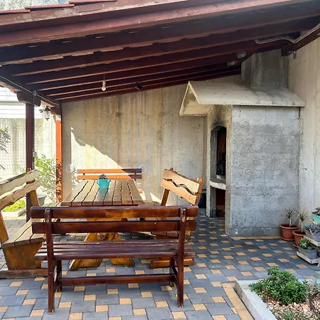 House Basta - Free Parking